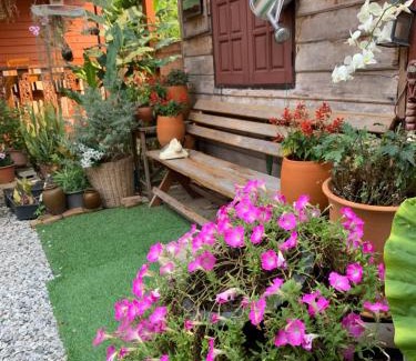Chiang Khan House | K Khan Garden at Chiang Khan Walking Street