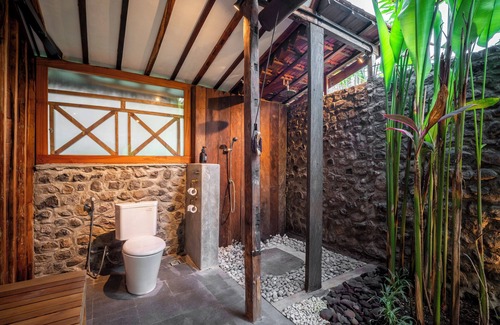 Lodtunduh Bed & Breakfast | Kadewa Retreat Ubud - Adults Only