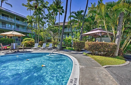 Historic Kailua Village Apartment | Kailua-kona Vacation Rental - Walk to the Beach!