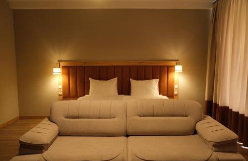 Bagvdanari Hotel | Kakhri Resort