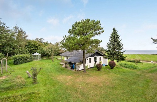 Fur House | "Kaleva" - 200m to the fjord by Interhome