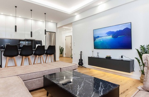 Kallithea Apartment | Kallithea Modern Living w Designer Touch