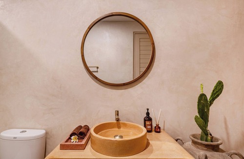 Berawa Hotel | KALM Bali