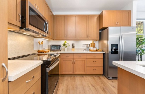 Makaha Valley Apartment | Kalo Homes ~ Moana Beach Cottage