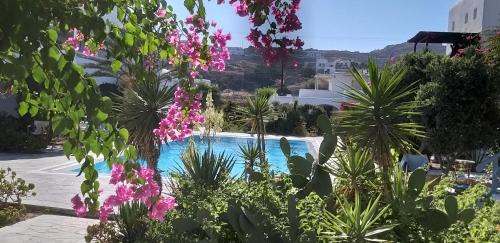 Ornos House | Kalypso Pool Villa at Ornos