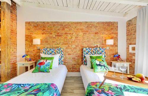 Gdynia Hostel | Kamienica Gdynia hotelowe komfortowe łóżka, plaża Orłowo molo