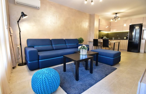 Plovdiv Old Town Apartment | Kapana Luxury City Center Apartments with Garage