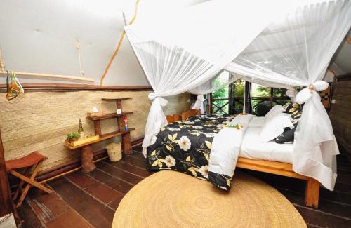 Arusha Cabin | Karama Lodge