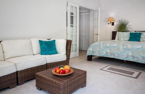 Long Bay Hills Resort | Karana Studio 2 - K2