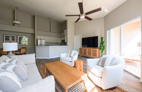 Wellington Apartment | Kasa | Family Friendly 2BD + Amenity Access | Wellington