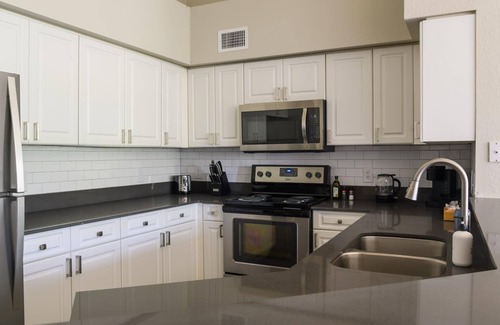 Wellington Apartment | Kasa | Family Friendly 2BD + Amenity Access | Wellington