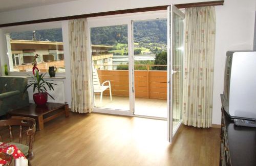 Bodensdorf Apartment | KASPAR Haus KMB Seeblick Appartement am Ossiacher See mit direktem Seezugang, Hallenbad