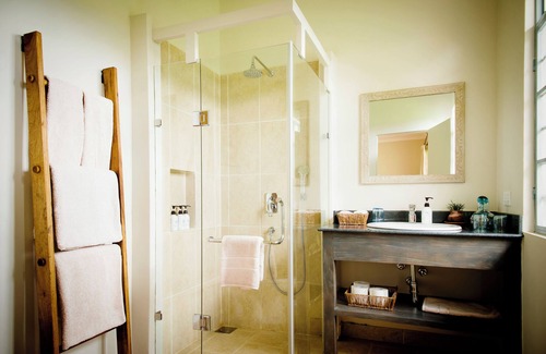 Arusha Cabin | Katambuga House