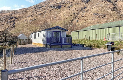 West Laroch Cottage | Katie's Cosy Caravan - UK48380