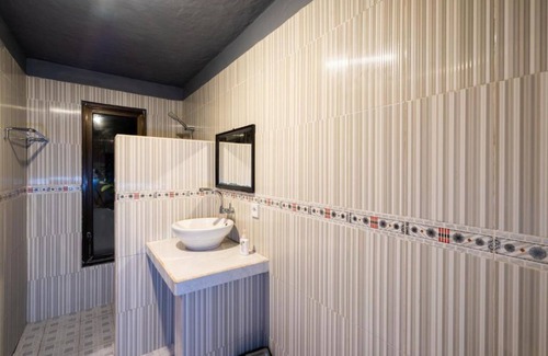 Jungut Batu House | Kawans Inn Lembongan