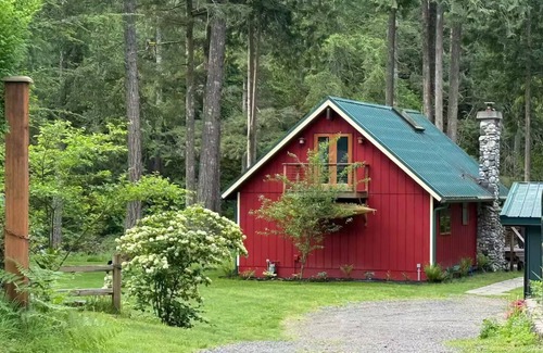Tanner Cabin | Kayak Cabin on the Middle Fork