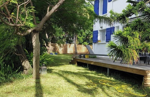 Etang Sale Les Bains Villa | Kaz à Baraka : Waterfront villa, 2 bedrooms, sleeps 4