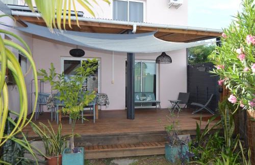 Saint-Leu House | KAZUBUNTU
