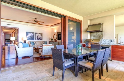 Montage Kapalua Bay Condo | KBM Resorts | FREE CAR | Lxuury Ocean View Villa | Palapala at Montage Kapalua Bay | Daily Housekeeping and world-class spa! MON-1304