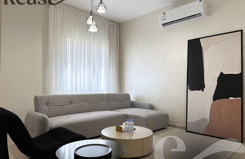 Qurtubah Apartment | Kease Qurtubah A-16 Royal Design XZ69