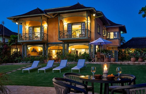 Discovery Bay Villa | KeelaWee: Premier Coastal Villa with Sea Views
