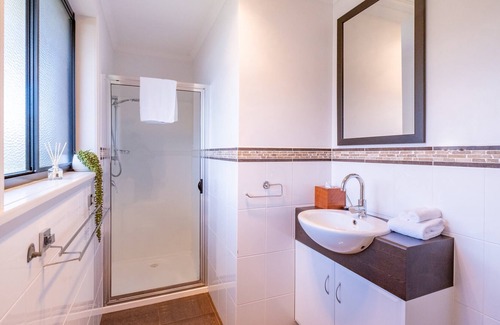 Coles Bay House | Kelp - Freycinet Holiday Houses