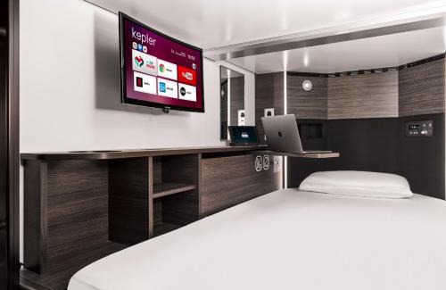 Riga Hotel | Kepler Club Riga Airport Hotel - Landside Public Area