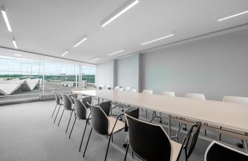 Riga Hotel | Kepler Club Riga Airport Hotel - Landside Public Area