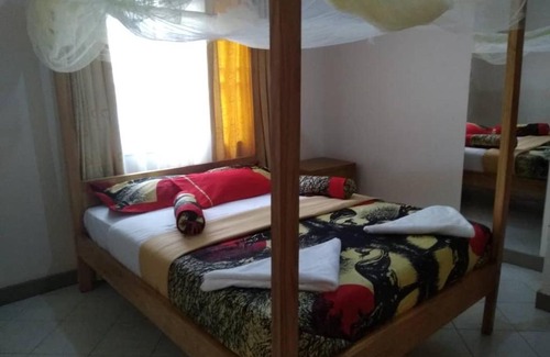 Entebbe Hotel | KERESI BLOCK At PENIEL BEACH HOTEL