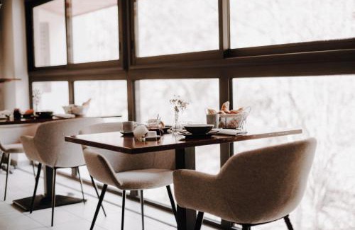 Seytroux House | Kern