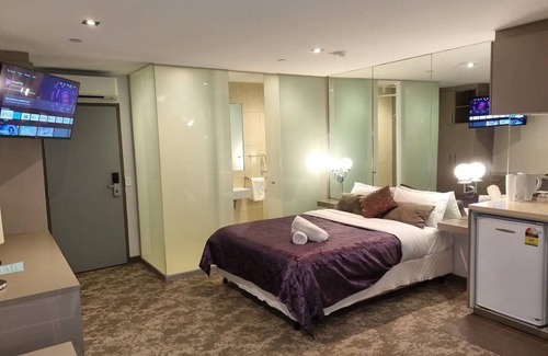Kew Apartment | Kew Comfy Studio - free parking