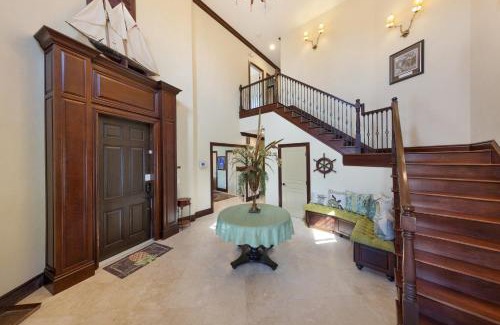 Marathon House | Key Quest