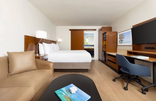 New Town Hotel | Key West King Escape, Fairfield Inn, Outdoor Swimming Pool | Near Mallory Square