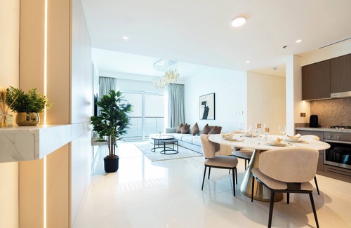 Dubai Marina Apartment | KeyRock - Palm & Sea View at Grand Bleu