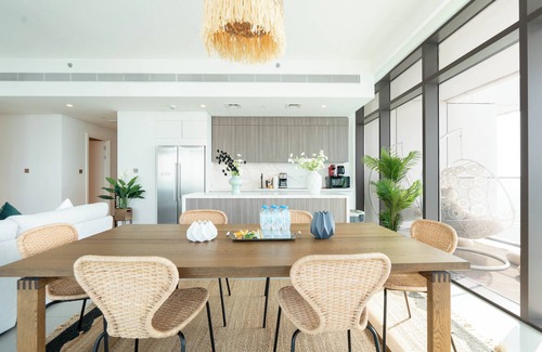 Dubai Marina Apartment | KeyRock - Sea View Beachfront Penthouse