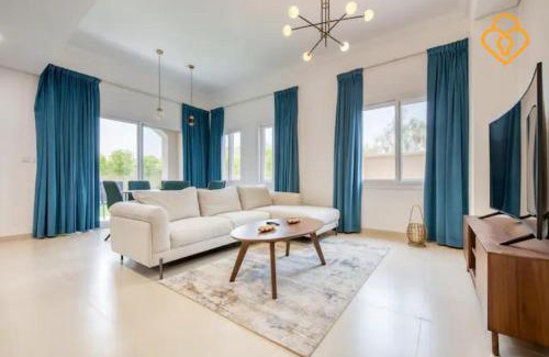 Dubai Apartment | Keysplease Serena 3 Bedroom Villa with Private Garden