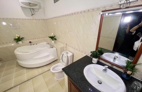 Thu Dau Mot Hotel | Khách sạn phi long 2