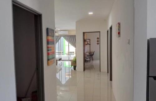 Kampung Kuala Pari Apartment | KH Water Park Manhattan Condo Ipoh Homestay
