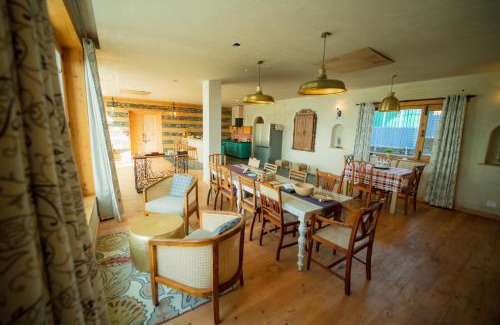Theog Apartment | KHAAS Luxury Amidst Deodars