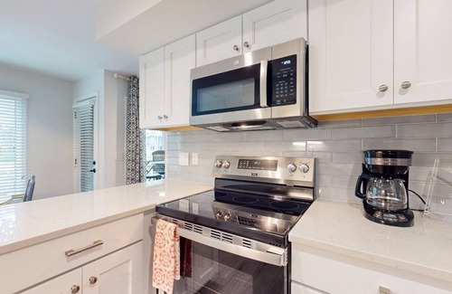 Kiawah Island Villa | Kiawah Exclusives | 4809 Turtle Cove | Dog Friendly
