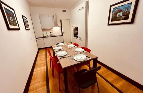 Downtown Apartment | Kibilù - Via Medaglie D'Oro Centro Città con Parcheggio