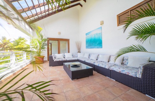 Punta Cana Villa | KID-FRIENDLY LUXURY VILLA - 300 YARDS FROM BEACH - MAID & CHEF INCLUDED !
