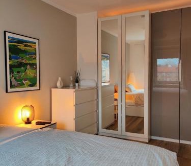 Schreventeich Apartment | Kiel, renovierte Innenstadtwohnung, 24h Check-in, 2 kostenlose Fahrräder