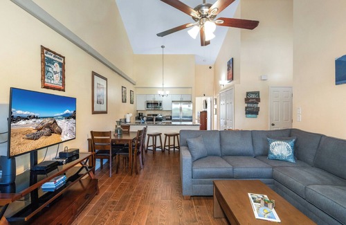 Kihei Condo | Kihei Bay Vista #C-206 Across from Beach, NEW Split A/C Throughout