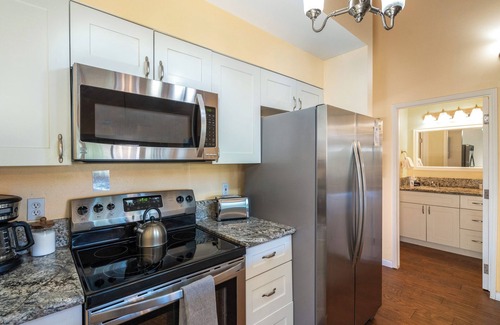Kihei Condo | Kihei Bay Vista #C-206 Across from Beach, NEW Split A/C Throughout