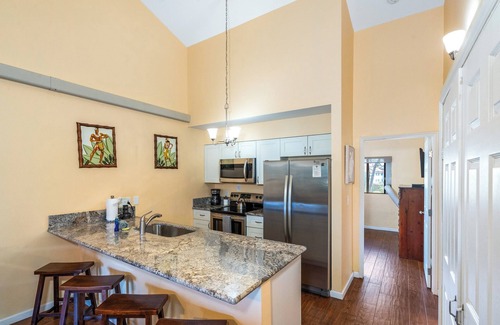 Kihei Condo | Kihei Bay Vista #C-206 Across from Beach, NEW Split A/C Throughout