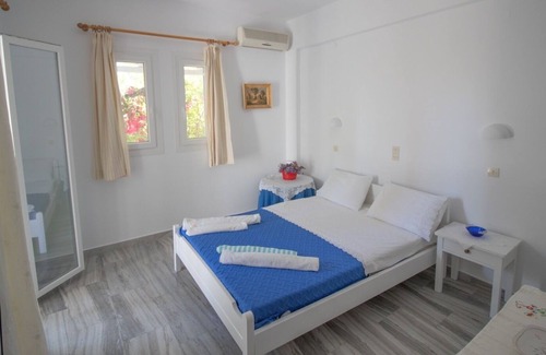 Chrissi Akti Apartment | Kiki's apartments - private apartments in the cosmopolitan island of Paros