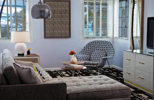 City Center Resort | Kimpton Surfcomber Hotel by IHG