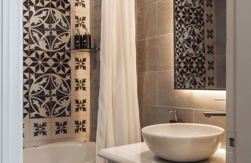 Little Japan Hotel | Kin Hotel Dong Du