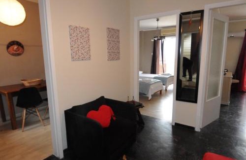 Agii Apostoli Apartment | Kinetta Apartments